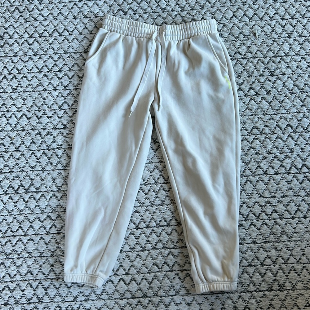 Women’s Fabletics sweatpants Large